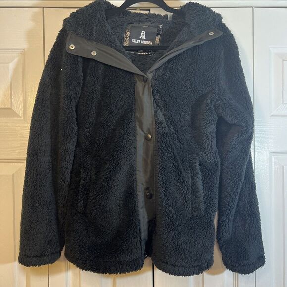 Steve Madden Women's Black Faux Fur  Snap Up Jacket Satin Trim‎  With Hood - Picture 1 of 10